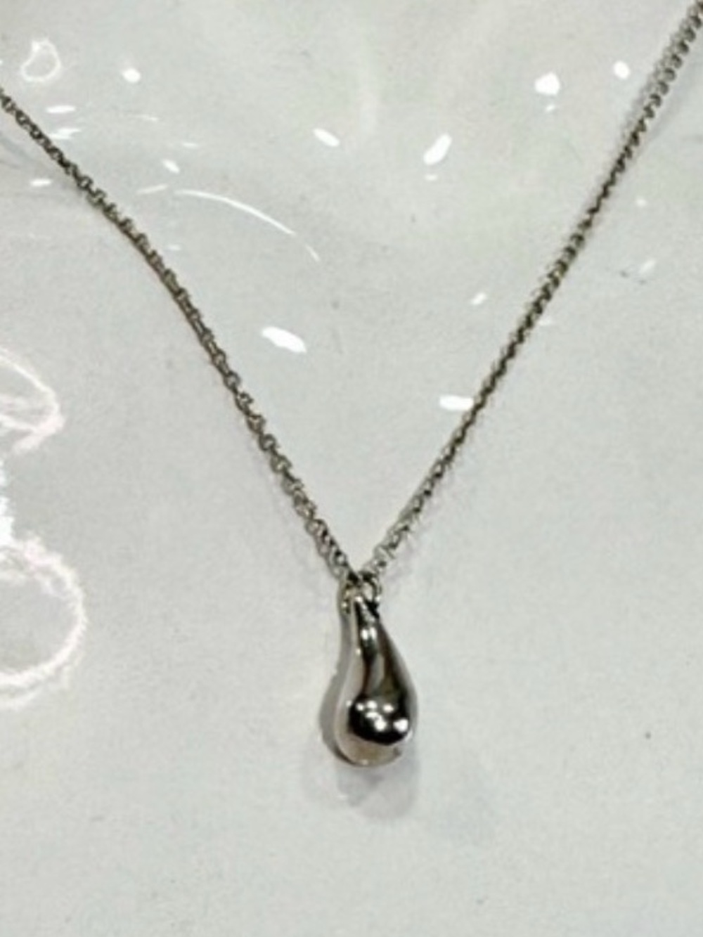 TIFFANY & CO Elsa Peretti Teardrop Pendant Necklace Sterling Silver